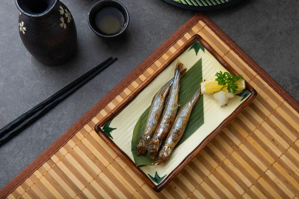 Grilled Shishamo Served Lemo — Stock Photo, Image