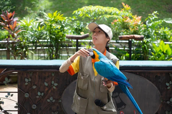 Kuala Lumpur Avril 2016 Performance Bird Park Est Une Attraction — Photo