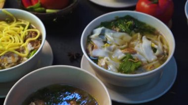 çeşitli Asya Erişte görüntüleri