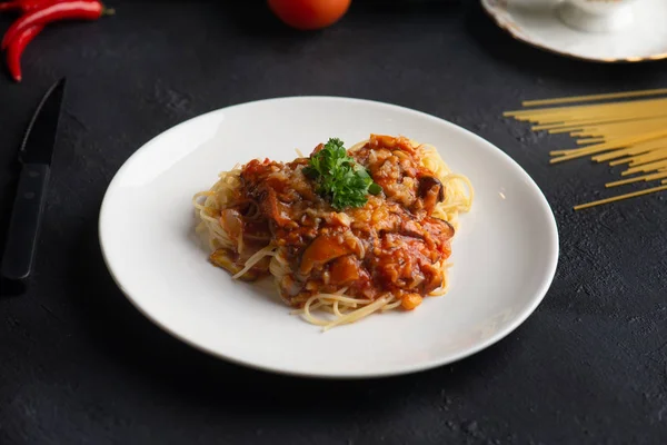 Close Shot Vegetarian Bolognese Mushroom Spaghetti — Stock Photo, Image