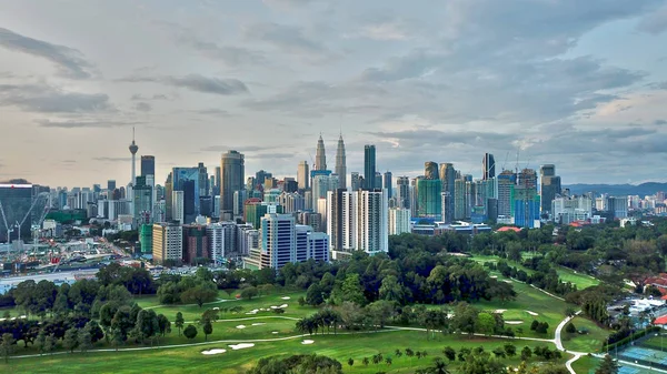 Kuala Lumpur市的空中景观 — 图库照片