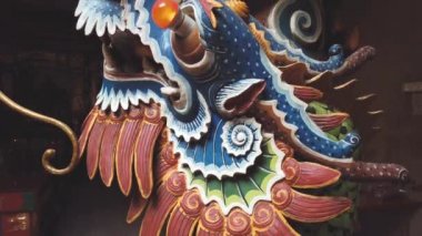 Çince ejderha heykel yakın çekim görüntüleri