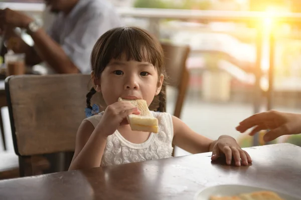 Adorable Asian Girl Eating Sandwich Cafe — Stock Photo, Image