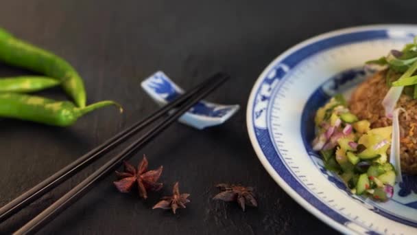 Close Imagens Prato Asiático Tradicional Placa — Vídeo de Stock