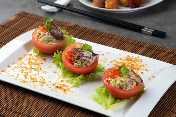 Close Salada Carne Caranguejo Chinês Com Barbatana Tubarão Ovas Dentro — Fotografia de Stock