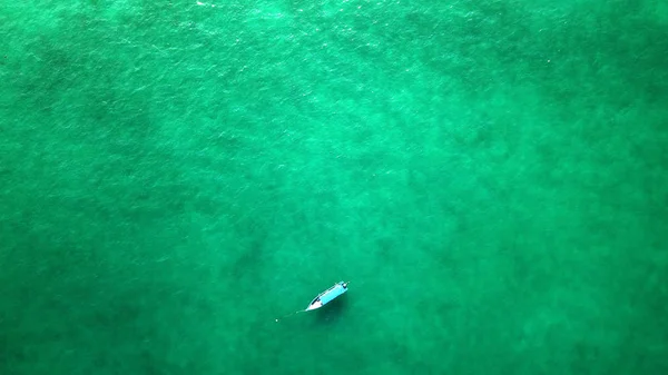 Вид Сверху Лодки Красивое Море — стоковое фото