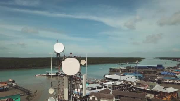 Close Upbeelden Van Antenne Toren Voor Communicatie — Stockvideo