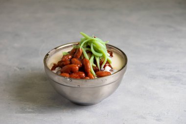 Cendol, kayrak arka plan ile Malezya geleneksel tatlı yakın çekim