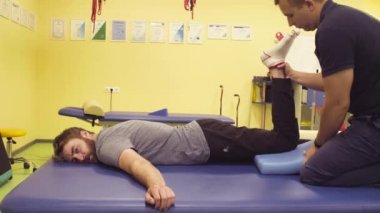 Doktor yardım sporcu Rehabilitasyon Merkezi