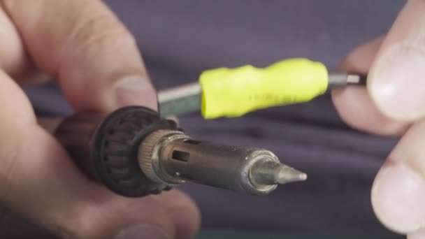 Repairing of a wire for electronic devices — Stock Video
