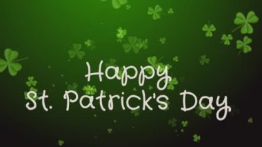 Aziz Patrick gününüz kutlu olsun. Koyu yeşil arka plan üzerinde düşen yonca bırakır