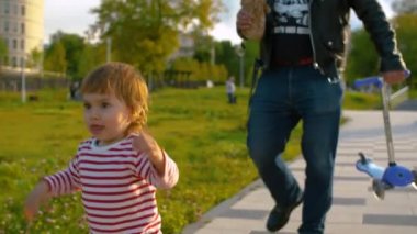 Komik kızı ve babası