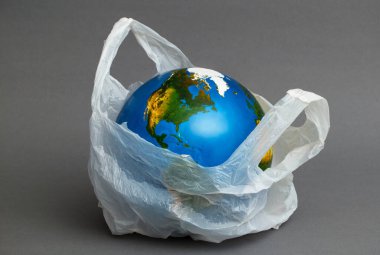 Plastik ile küresel çevre kirliliği. Geri dönüşüm kavramı