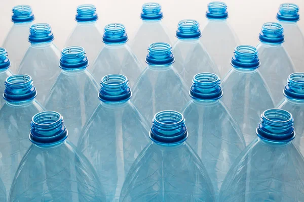 Botol Plastik Kosong Konsep Daur Ulang — Stok Foto