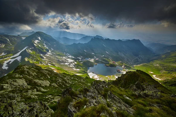 Krajina Nádhernou Ledovcové Jezero Horách — Stock fotografie