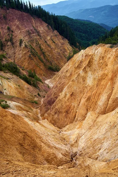 Scenic View Erosion Ruginoasa Pit Apuseni Mountains Romania — Stock Photo, Image