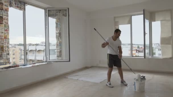 Middle Aged Man Painting Walls Construction Site Daytime — Stock Video