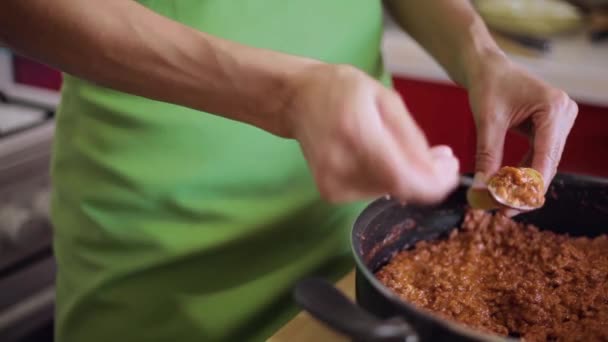 Closeup Person Hands Filling Canneloni Kitchen Interior — Stock Video