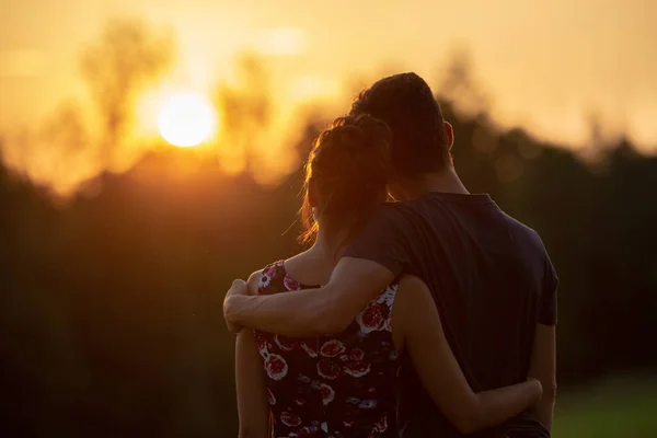 Lovely Young Couple Sunset Closeup Shot — Stock Photo, Image