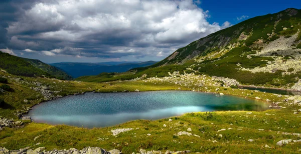 Uitzicht Een Prachtige Gletsjermeer Bergen — Stockfoto