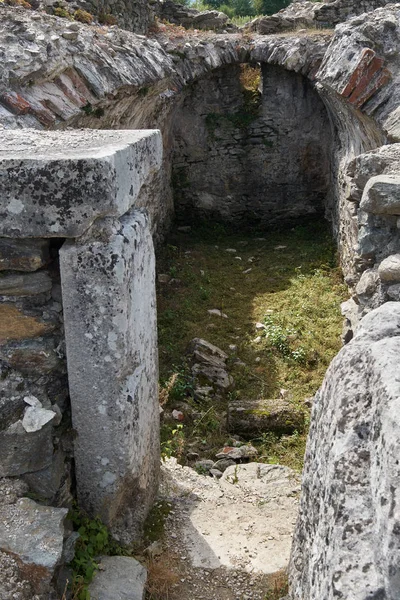 Antika Fästningsruiner Romerska Arkeologi Gräva Plats — Stockfoto