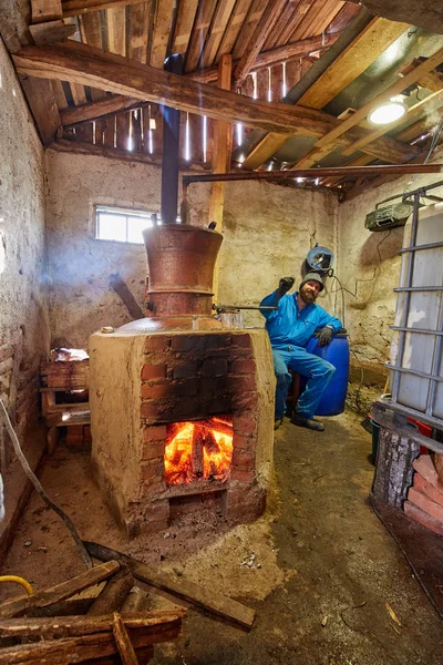 Man Preparing Plum Brandy Boiling Condensation Fruits — Stock Photo, Image