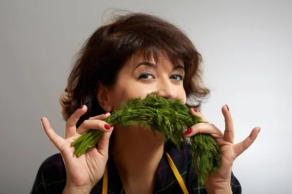 Woman Cook Holding Dill Gray Background — Stock Photo, Image
