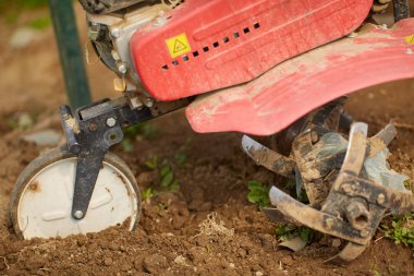 Closeup yere motorlu tiller