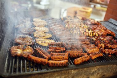 Açık havada ızgara yada et çeşitleri