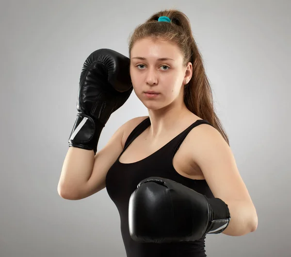 Kickboxing Fighter Vrouw Studio Schot — Stockfoto