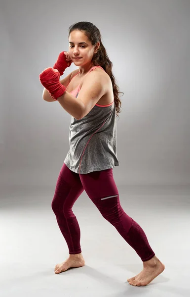 Young Kickboxing Female Fighter Hand Wraps Barefoot — Stock Photo, Image