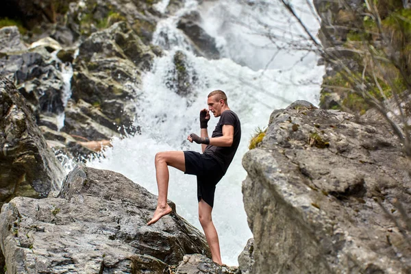 Muay Thai Fighter Training Shadow Boxing Strong Waterfall — Stock Photo, Image