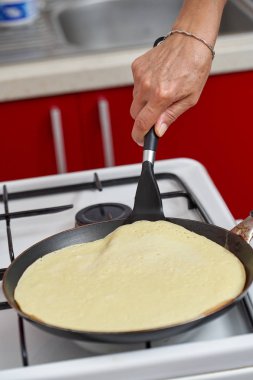 Evde amerikan krep hazırlanması Closeup, çeşitli çerçeveleme