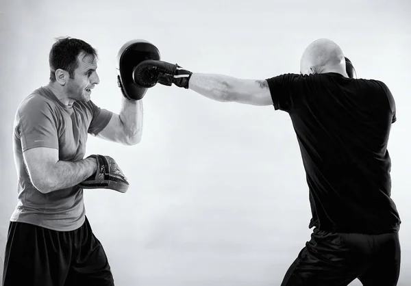 Boxer Zijn Coach Raken Mitts Zwart Wit Beeld — Stockfoto