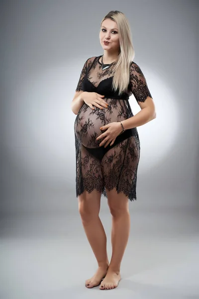 Happy Young Pregnant Woman Lace Dress — ストック写真