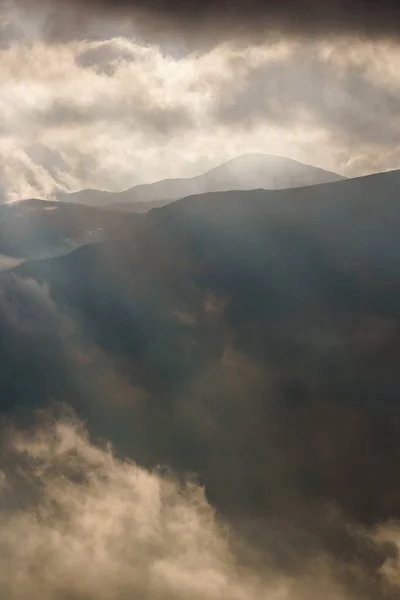 Höhenwolken Den Bergen Ideal Für Die Verwendung Als Grafische Ressource — Stockfoto