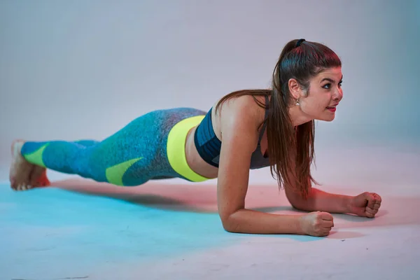 Size Confident Beautiful Young Woman Doing Fitness Exercises Blue Red — Stock Photo, Image