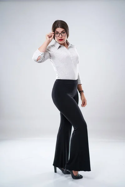 Full Length Attractive Businesswoman Studio Portrait — Stock Photo, Image