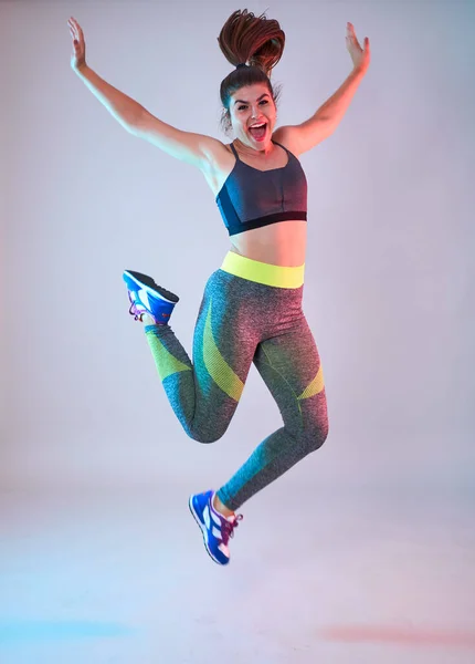 Size Confident Beautiful Young Woman Doing Fitness Exercises Blue Red — Stock Photo, Image