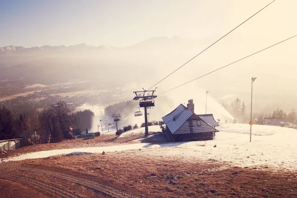 ザコパネ ポーランド 2016 ザコパネ冬時間のタトラ山脈で ザコパネ ポーランド Gubaluvka からの眺め — ストック写真