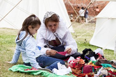 Czersk, Polonya - 23 Haziran, 2018: tarihsel piknik 