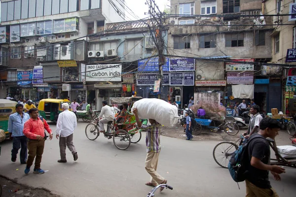 Nueva Delhi India Julio 2018 Vista Calle Llena Gente Con — Foto de Stock