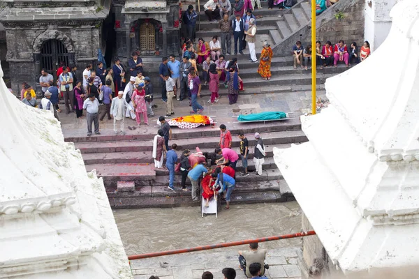 Kathmandu Nepal Juli 2018 Tempel Crematorium Pashupatinath Mensen Geloven Dat — Stockfoto