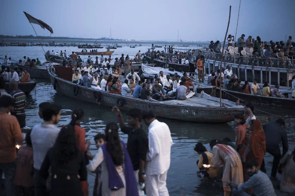 Varanasi Uttar Pradesh India Luglio 2018 Vecchie Barche Legno Ormeggiate — Foto Stock