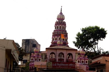 Siddhivinayaka Tapınağı'nda Maharashtra, Hindistan, Asya'nın Siddhatek görünümünü