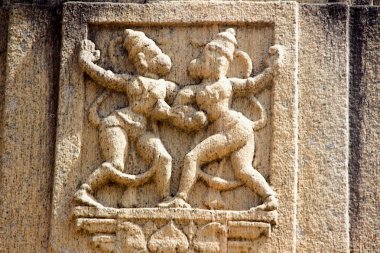 Ayağı heykel, Melukote