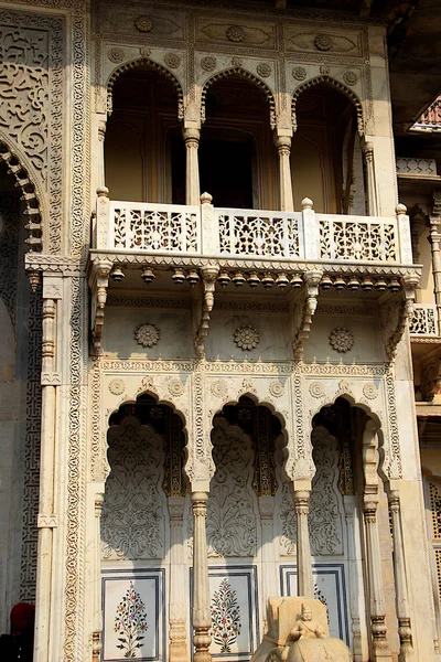 A város palotájának homlokzati listája, Jaipur — Stock Fotó