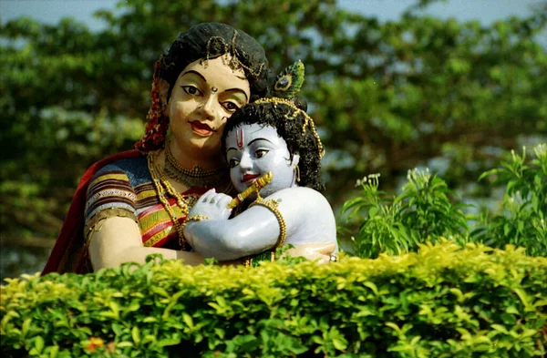 Vista Hermosos Iconos Color Yashoda Krishna Krishna Garden Alamatti Damsite —  Fotos de Stock