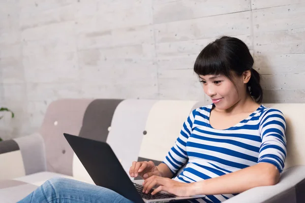 Concept Working Home Woman Using Laptop — Stock Photo, Image