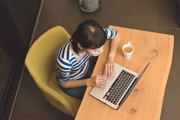 Asian Woman Using Laptop Night Concept Working Home — Stock Photo, Image